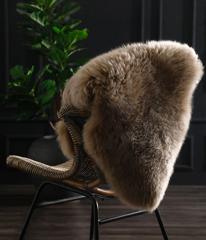 New Zealand Wool Sheepskin Rug ~ Taupe