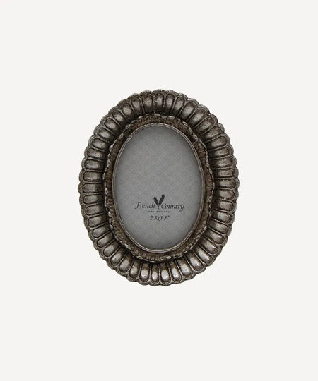 Fanned Oval Photo Frame Pewter Finish 2.5x3.5"