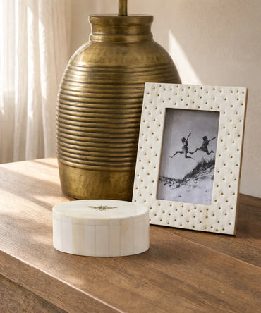 Pearl Dot Photo Frame 4x6"