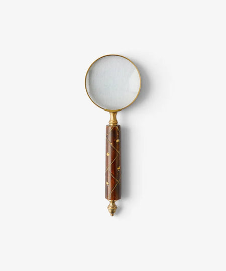 Briarwood Magnifying Glass