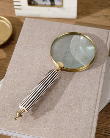 Beaumont Magnifying Glass