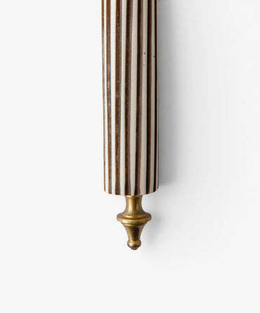 Beaumont Magnifying Glass